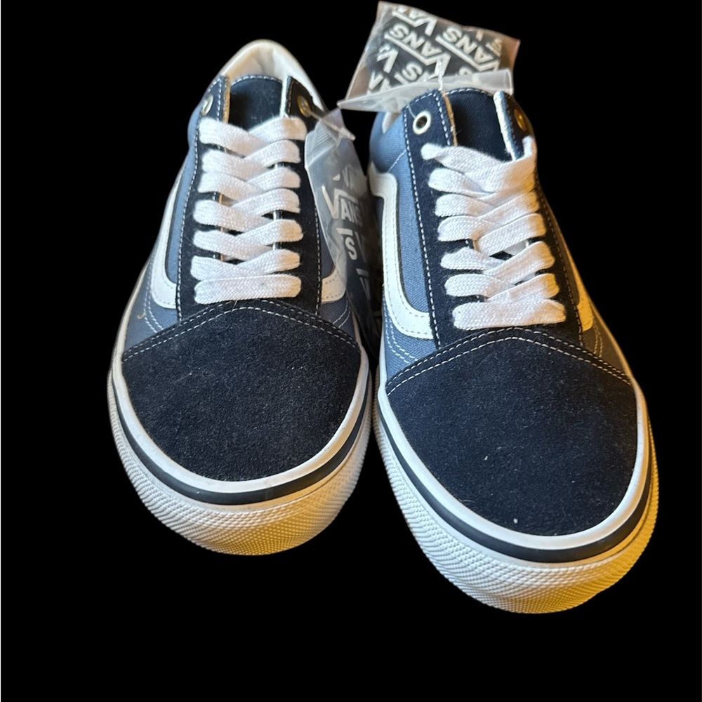 Vans Old Skool Sneakers in Navy and White